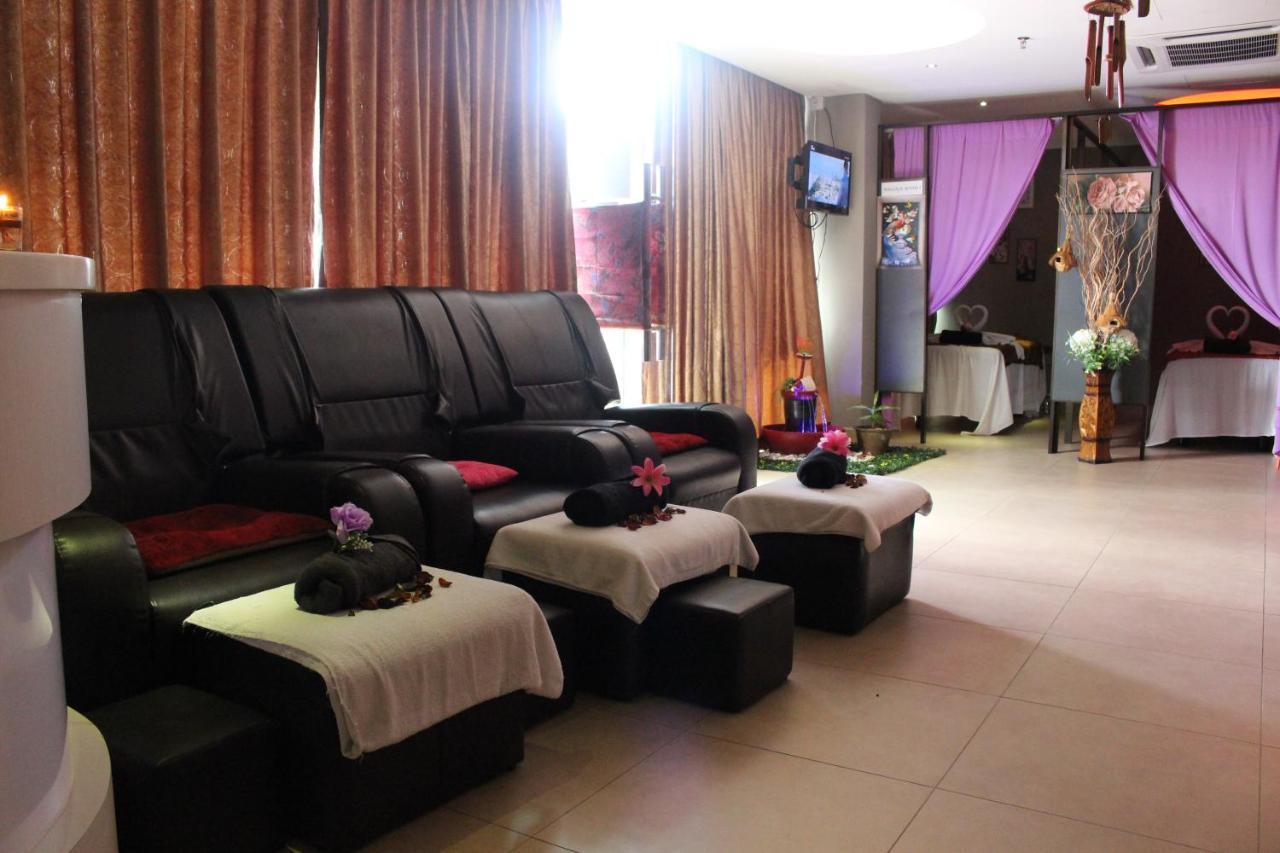 Paradise Spa Hotel Port Dickson Buitenkant foto