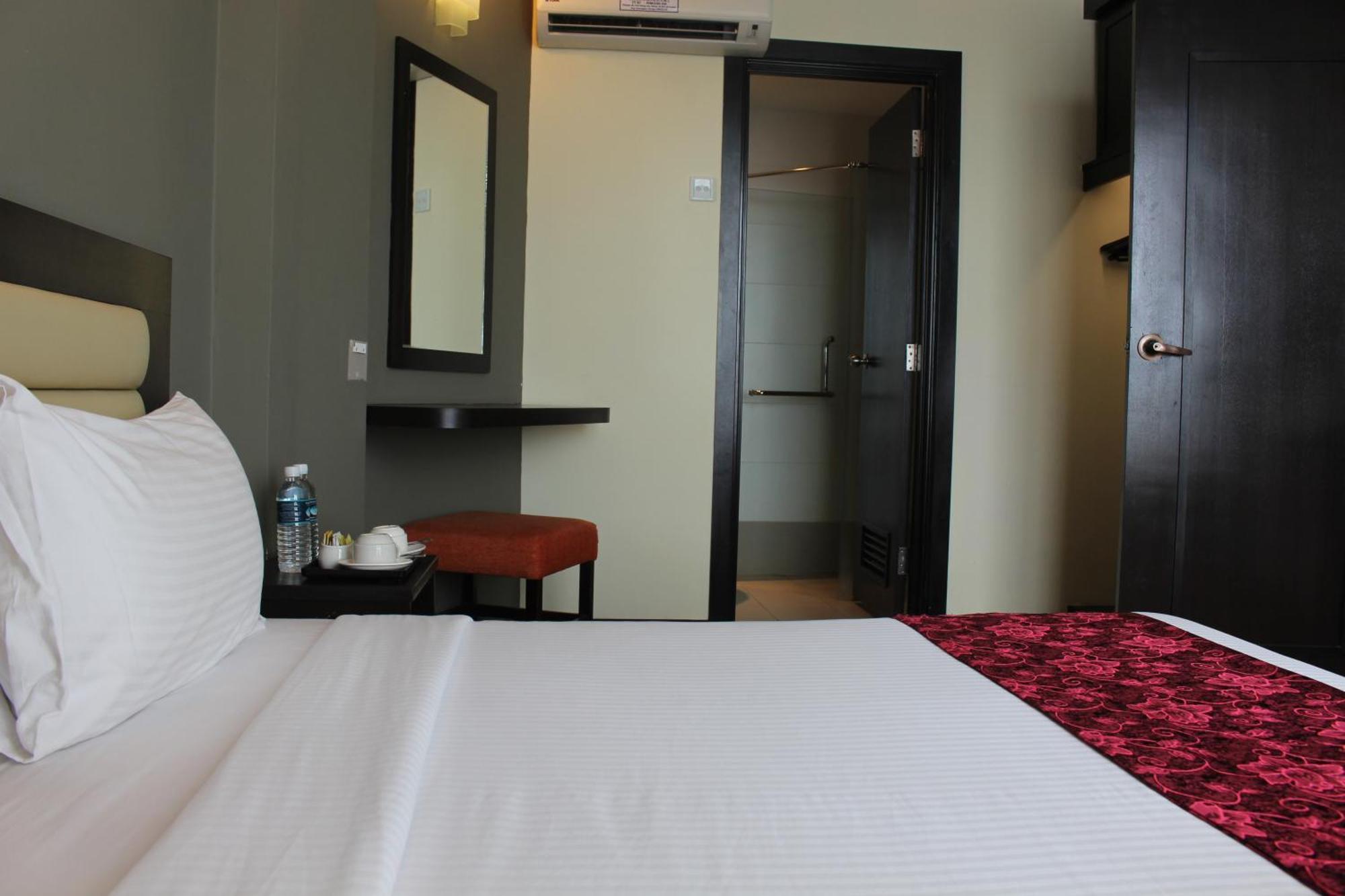 Paradise Spa Hotel Port Dickson Buitenkant foto
