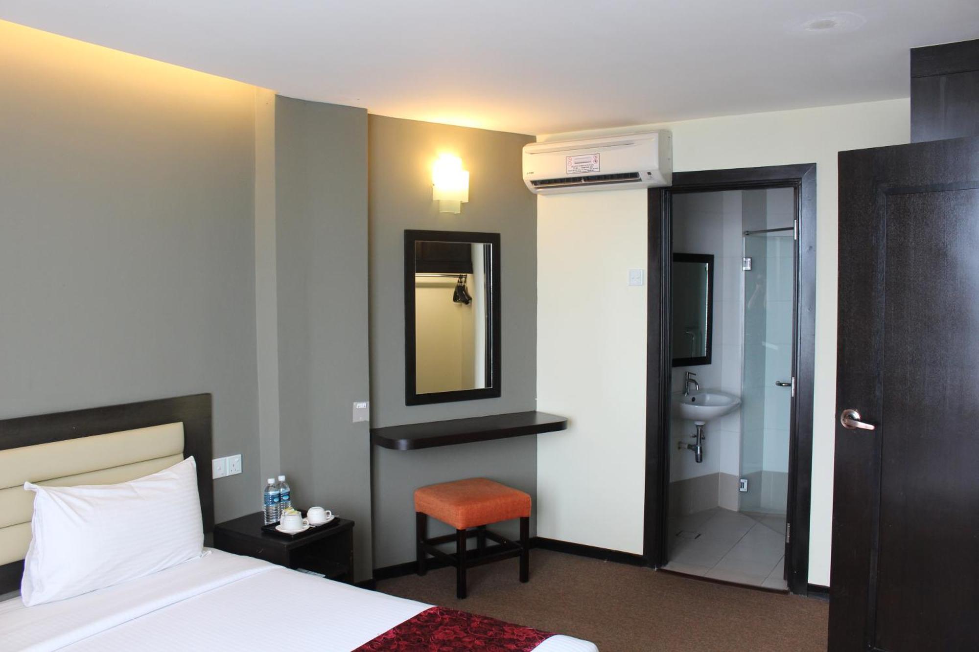 Paradise Spa Hotel Port Dickson Buitenkant foto