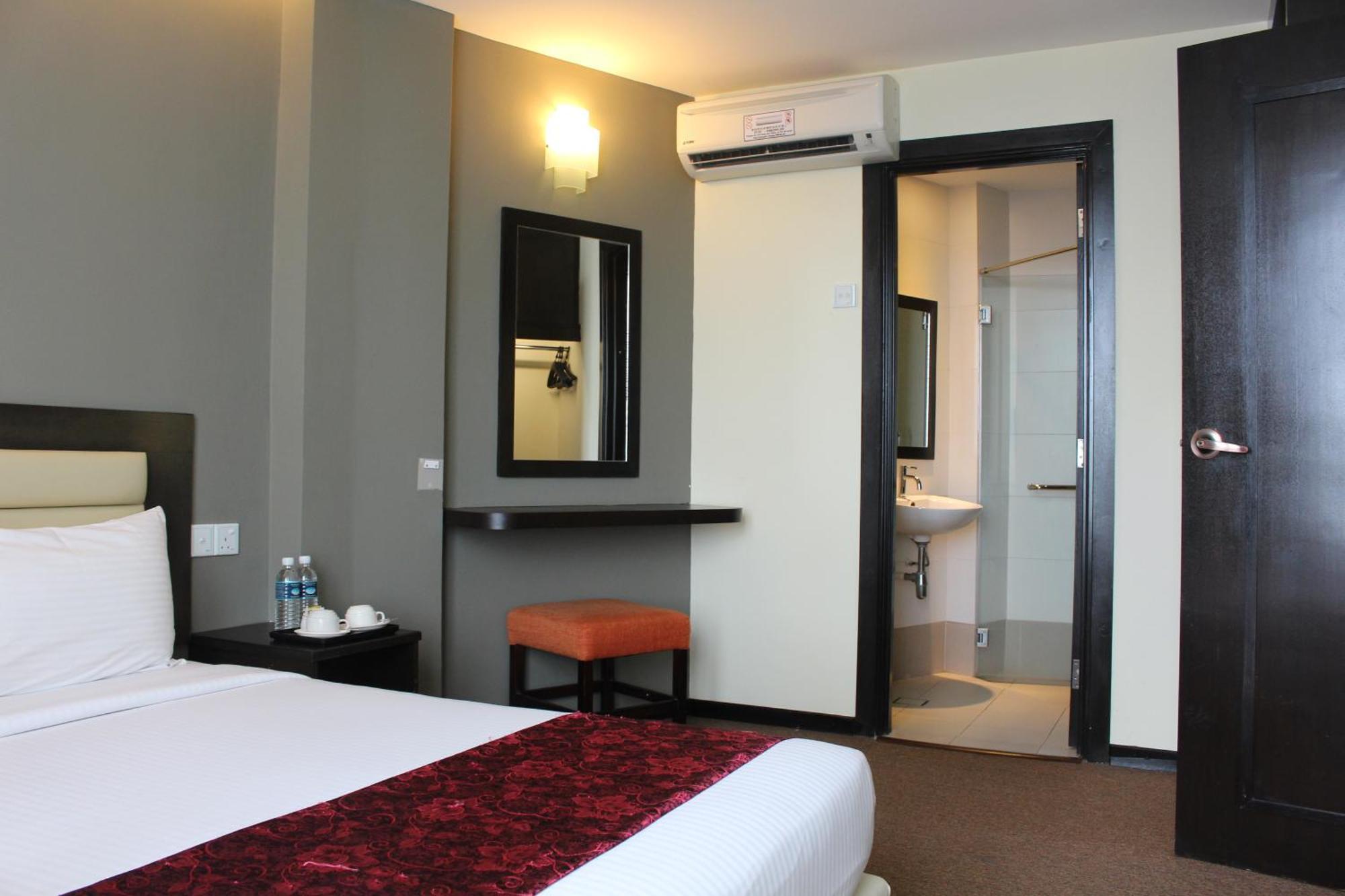Paradise Spa Hotel Port Dickson Buitenkant foto