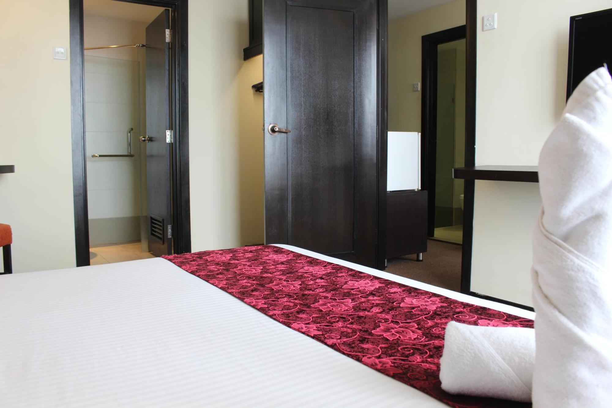 Paradise Spa Hotel Port Dickson Buitenkant foto