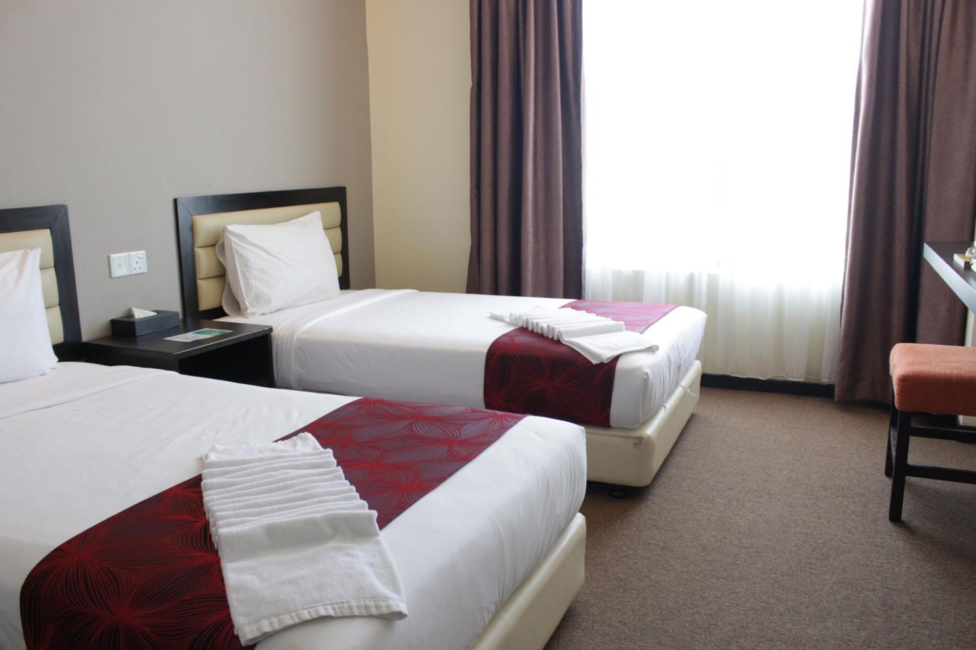 Paradise Spa Hotel Port Dickson Buitenkant foto
