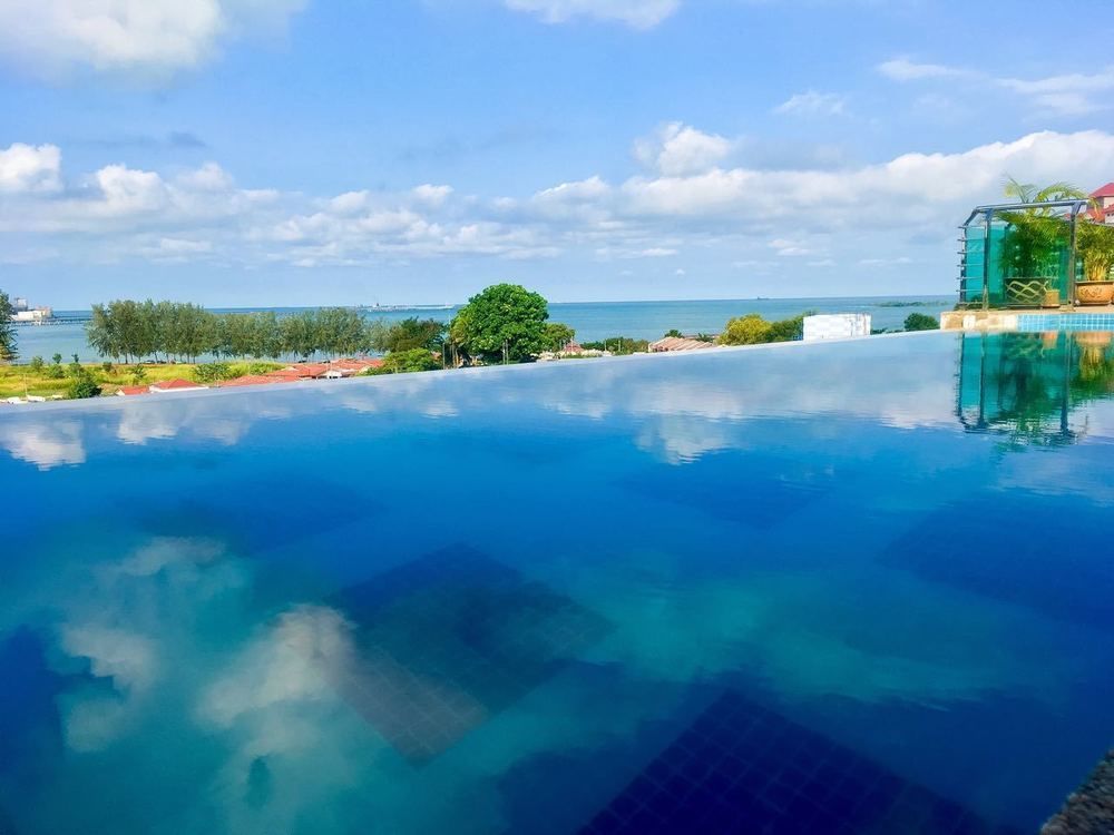 Paradise Spa Hotel Port Dickson Buitenkant foto