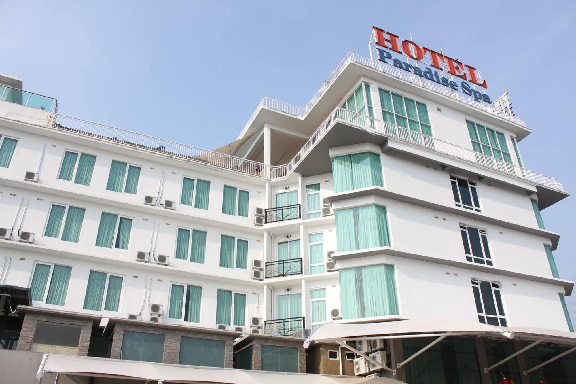 Paradise Spa Hotel Port Dickson Buitenkant foto